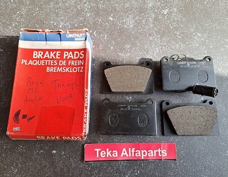 Remblokken / Bremsklötze / Brake Pads / Unipart GBP258AF / Rover / Austin / MG