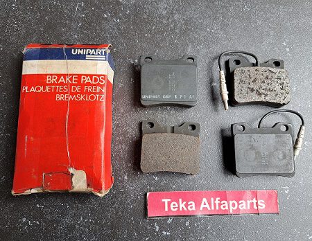 Peugeot 406 605 607 /Remblokken / Bremsklötze / Brake Pads / Unipart GBP821AF