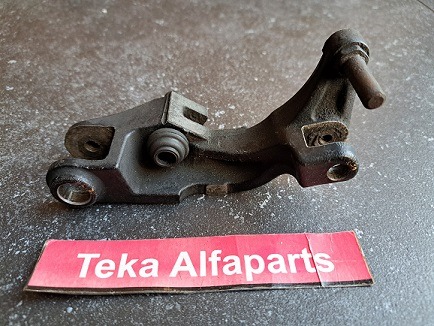 Honda Goldwing GL1500 / Remklauw Houder / Bremssattelhalter / Brake Caliper Holder / Etrier de frein support / 45110-MN5-006