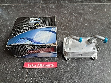 Volvo S40, V40 / Oliekoeler / Oil cooler / Ölkühler / Meat & Doria 95045 / EAN 808888902469 /