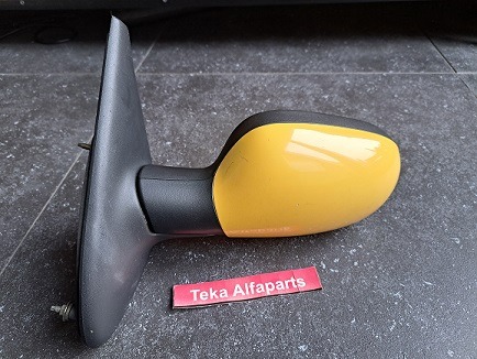 Renault Megane MK1 / Zijspiegel / Buitenspiegel / Außenspiegel / Mirror / Renault 014008 / Links