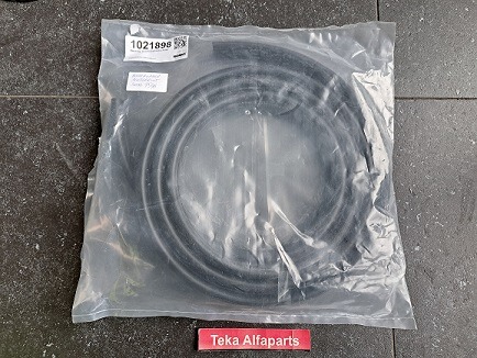 Saab 96 / Achterruit rubber / Dichtung, Verglasung Heckscheibe / Rear window rubber / Skandix 1021898 / (OE: 7392798)