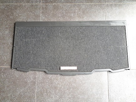 Suzuki Swift Hatchback / Vloerplaat / Floor panel / Luggage cover / Bodenblech Kofferraum / 7546073K00
