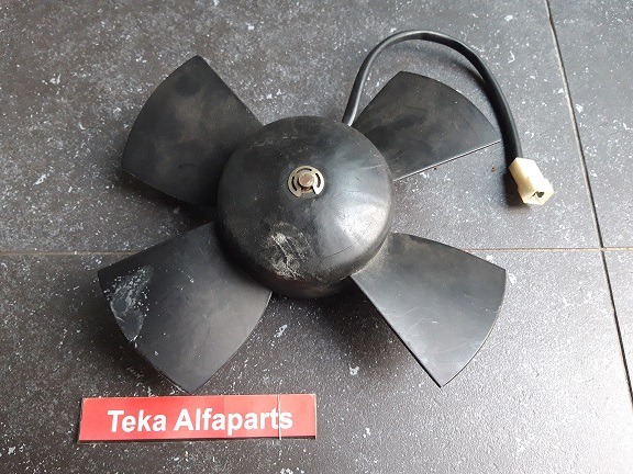 Alfa Romeo Alfetta USA / Koelventilator / Cooling Fan / Kühlerlüfter / Bosch 0130704200