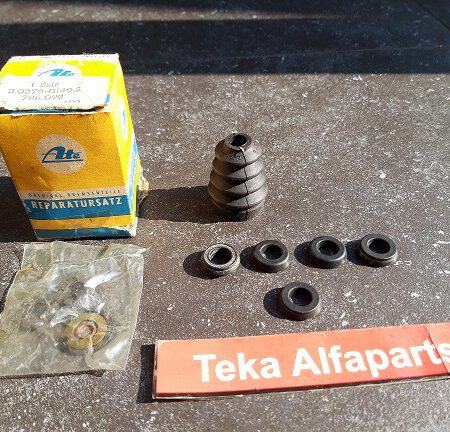 Alfa Romeo Alfasud / Hoofdremcilinder reparatie kit / Brake Master Cylinder Repair Kit / 795022
